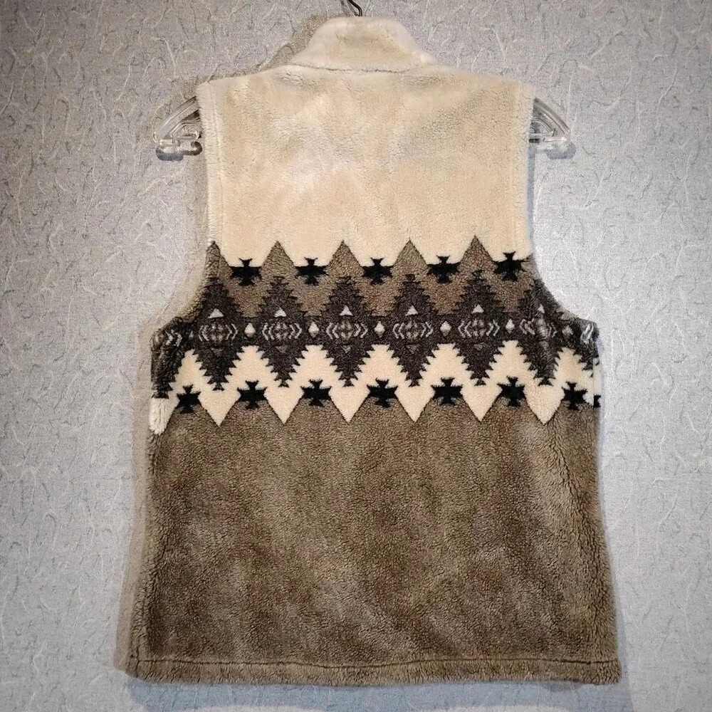 Cleo Women's Brown and Tan Plush Sleeveless Vest in Size Small - Picture 5 of 10